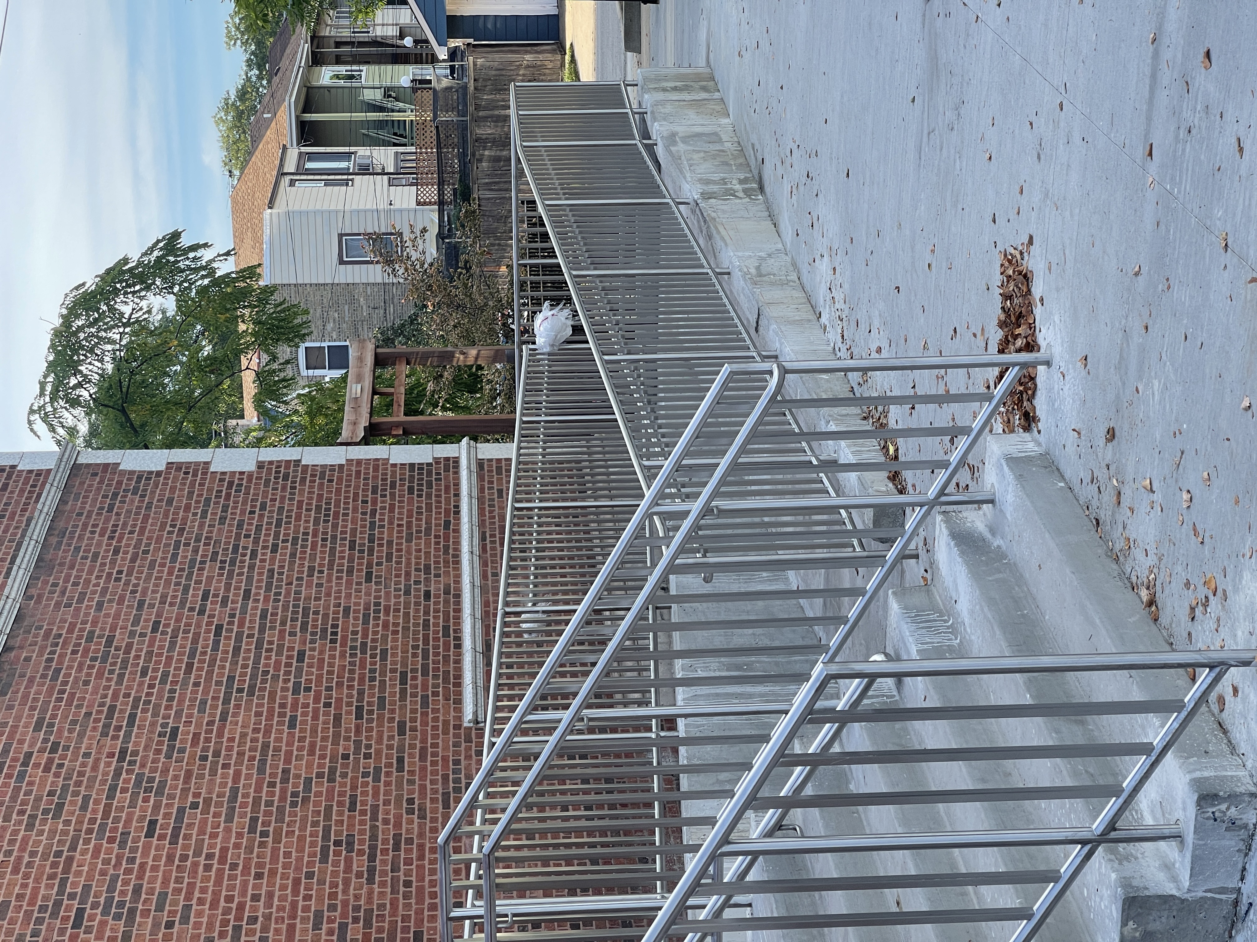 Mezzanine 3